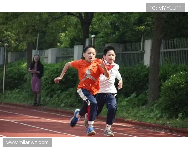 半岛体育：提升青少年体育教育质量的有效策略与实践案例